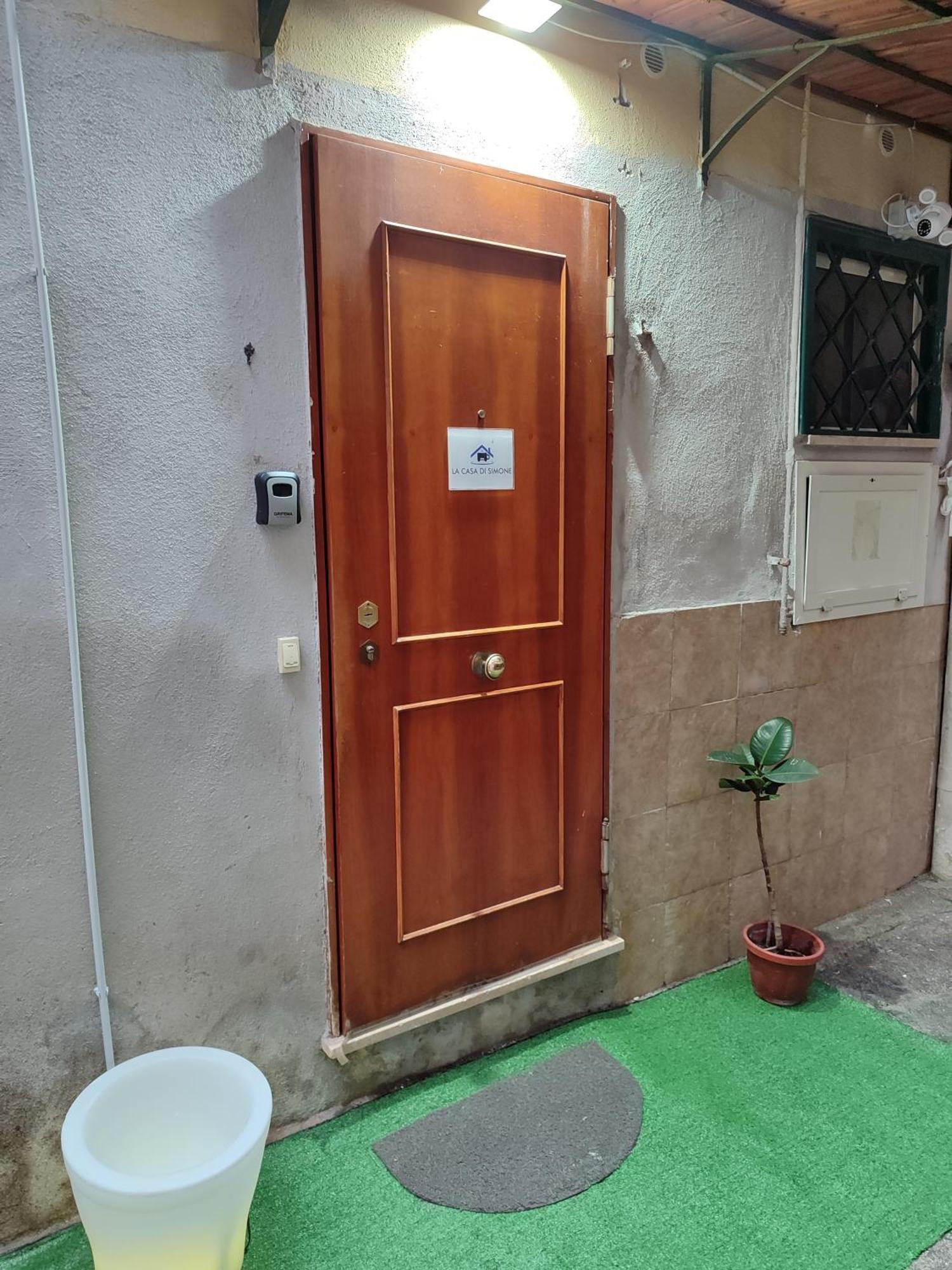 Апартаменты La Casa Di Simone Неаполь Экстерьер фото